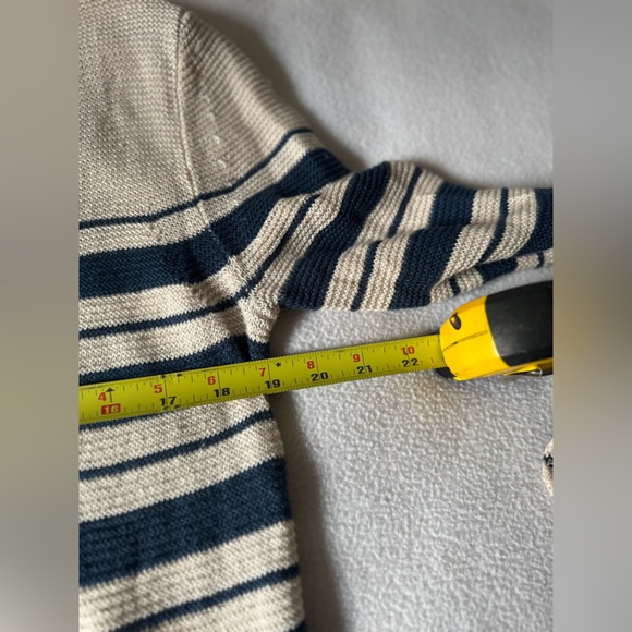 M.M. LaFleur The Samara Sweater - navy/cream Knit Linen size L - Picture 11 of 15